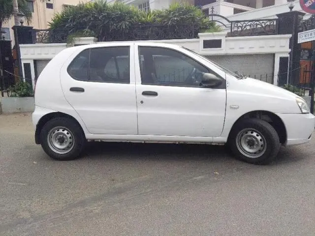 Tata INDICA V2 TURBO DLS 2012