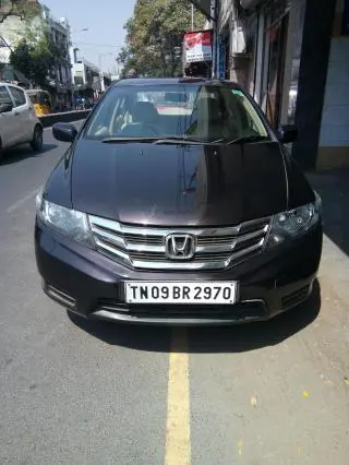 Honda City S i-VTEC 2012