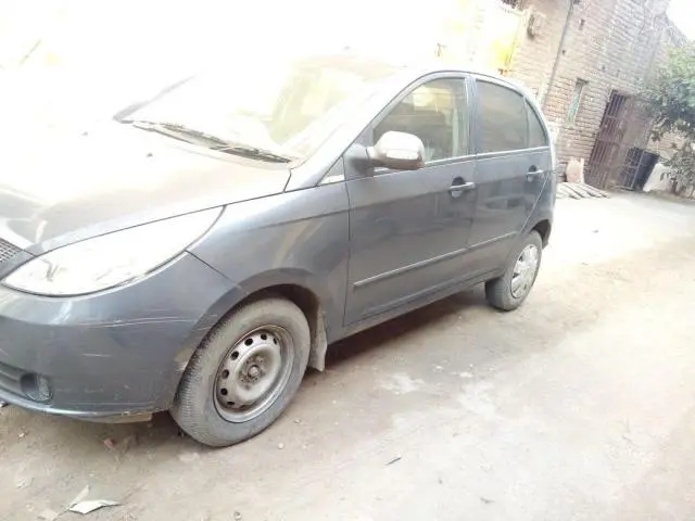 Tata Indica Vista LS 2009
