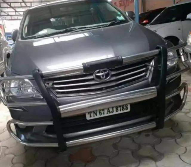 Toyota Innova 2.5 V 8 STR 2013