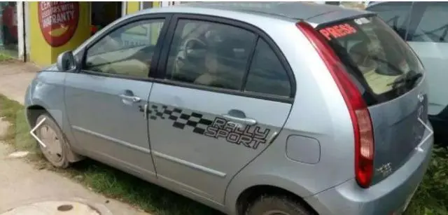 Tata Indica Vista Aura 1.2 Safire 2010