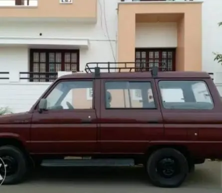 Toyota Qualis FS B1 2001