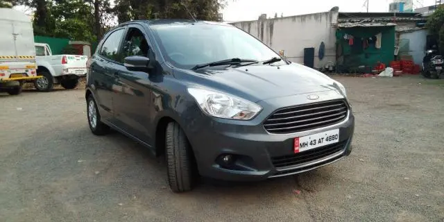 Ford Figo Titanium 1.2 Ti-VCT 2015