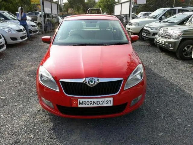 SKODA RAPID ELEGANCE 1.5 TDI CR MT 2012