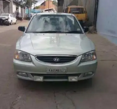 Hyundai Accent GLE 2004