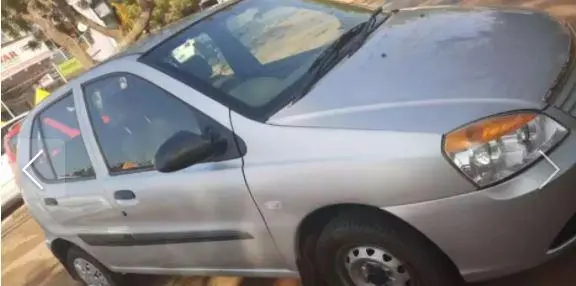 Tata Indica eV2 LS 2012