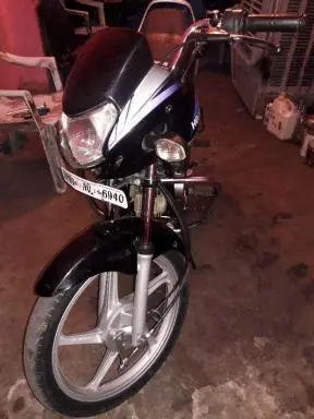 Hero HF Deluxe Self 100cc 2015