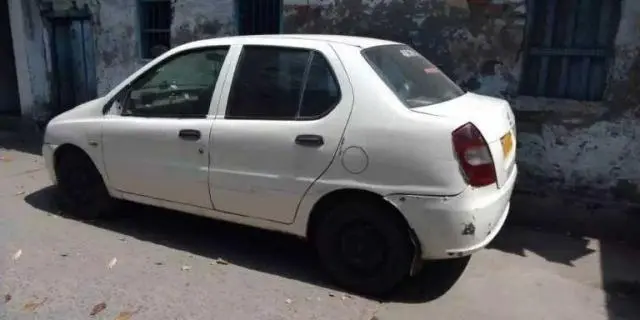 Tata Indigo eCS LS TDI 2011