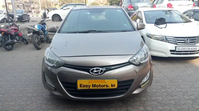 Hyundai i20 Sportz 1.4 CRDi 2012