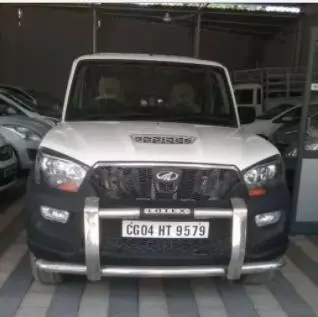 Mahindra Scorpio S4 2015