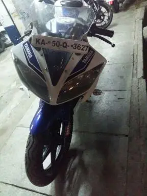 Yamaha YZF-R15 2.0 150cc 2012