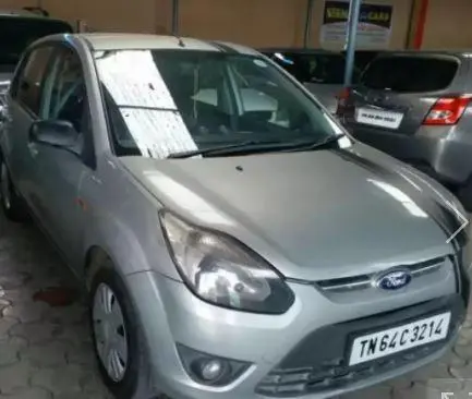 Ford Figo DURATORQ TITANIUM 1.4 2011