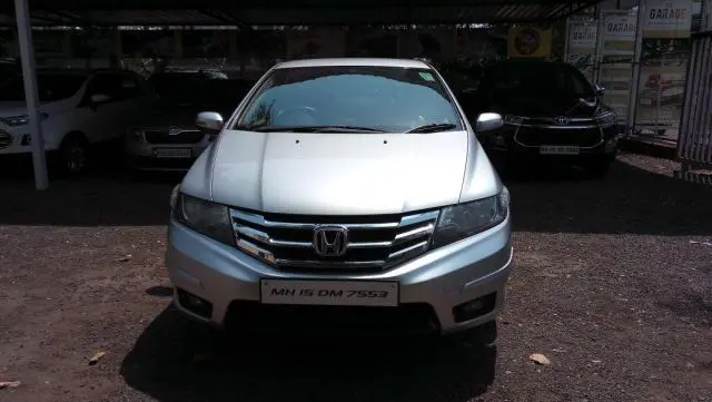 Honda City 1.5 V MT 2012