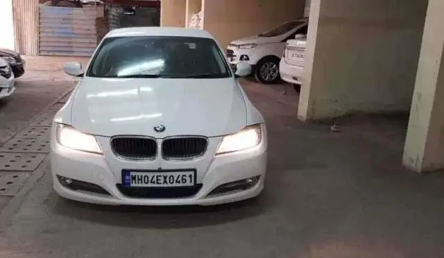 BMW 3 Series 320d 2011