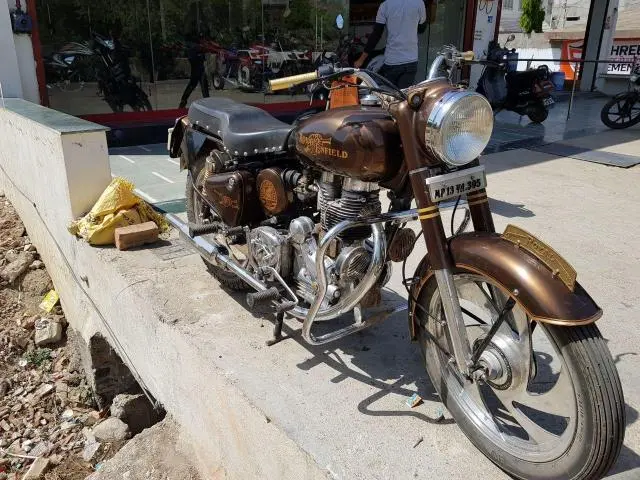 Royal Enfield‎ Bullet 350cc 1979