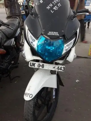 Hero Karizma ZMR 223cc 2010