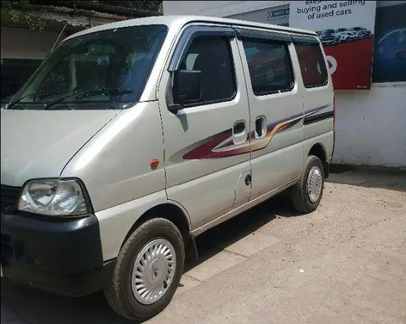 Maruti Suzuki EECO 5 STR With A/C+HTR CNG 2011