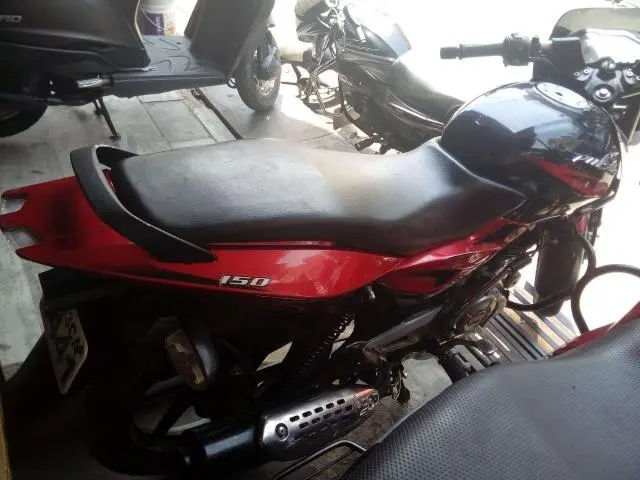Bajaj Pulsar 150cc 2016