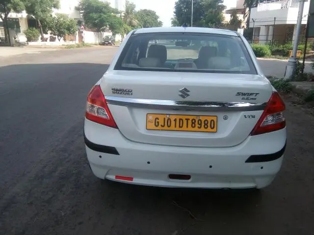 Maruti Suzuki Swift DZire VDi 2013