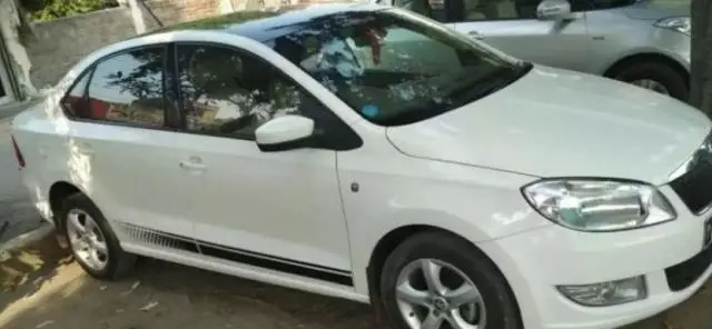 Skoda Rapid 1.5 TDI CR Elegance Plus AT 2015