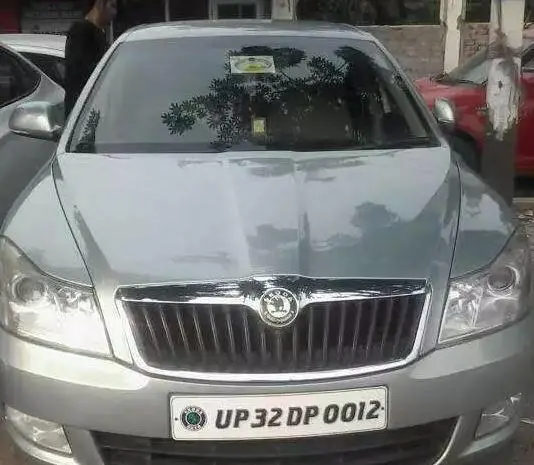 Skoda Laura ELEGANCE 1.9 TDI MT 2011