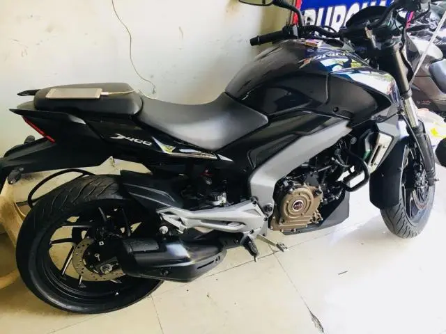 Bajaj Dominar 400 2017