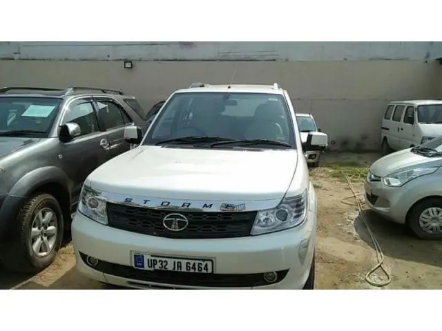 Tata Safari Storme 2.2 EX 4X2 2017