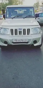 Mahindra Bolero SLE 2010