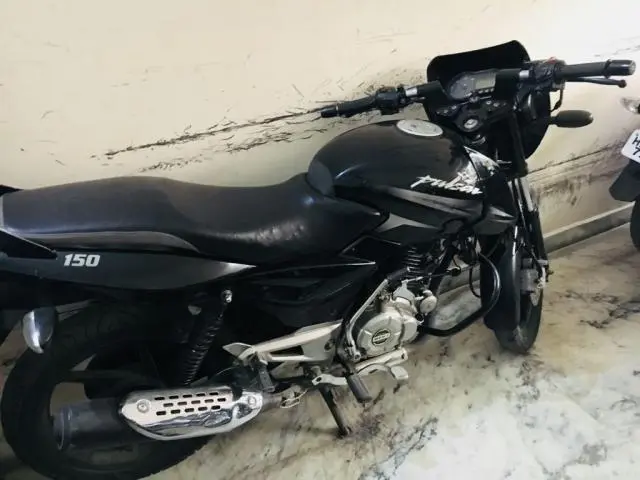 Bajaj Pulsar 150cc 2015