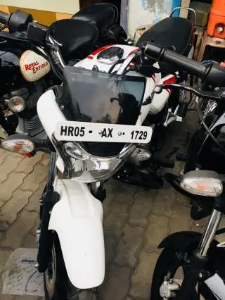 Bajaj V15 150cc 2016
