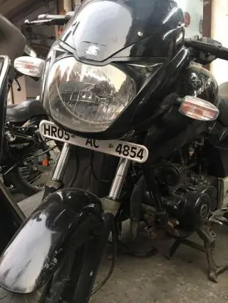Bajaj Pulsar 150cc 2011