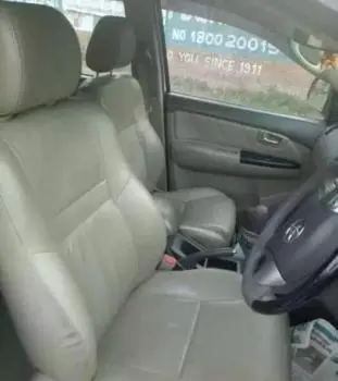 Toyota Fortuner 3.0 4x2 MT 2013