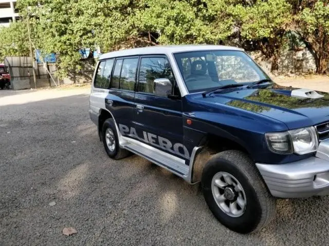 Mitsubishi Pajero SFX 2.8 2009