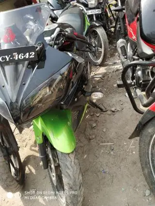 Yamaha YZF-R15 2.0 150cc 2016