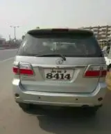 Toyota Fortuner 3.0 4X4 MT 2011