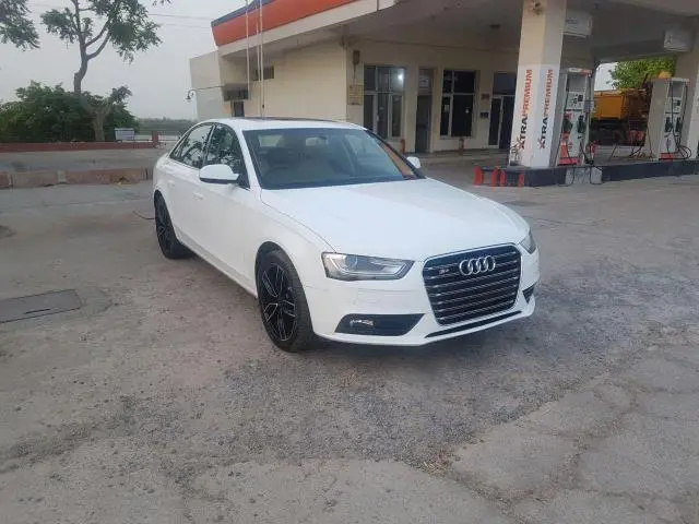 Audi A4 2.0 TDI Premium Plus 2014