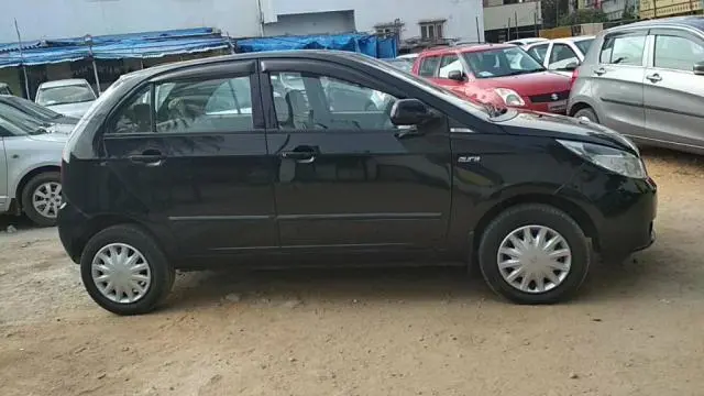 Tata Indica Vista Aura 1.3 Quadrajet 2009