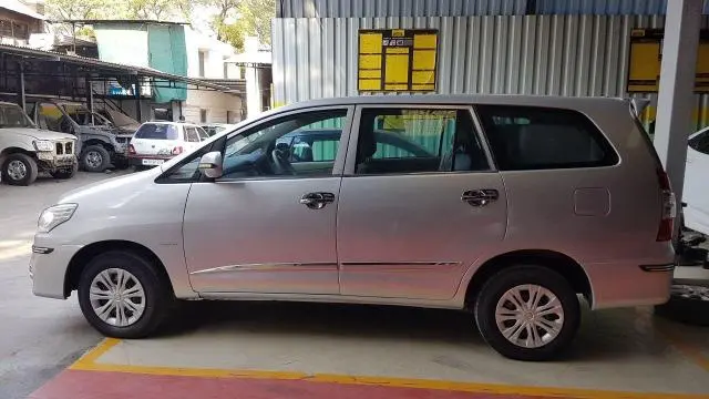Toyota Innova 2.0 G 2006