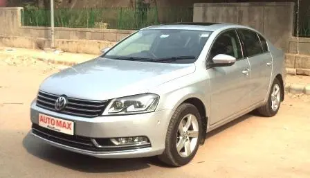 Volkswagen Passat Highline 2.0 TDI AT 2012
