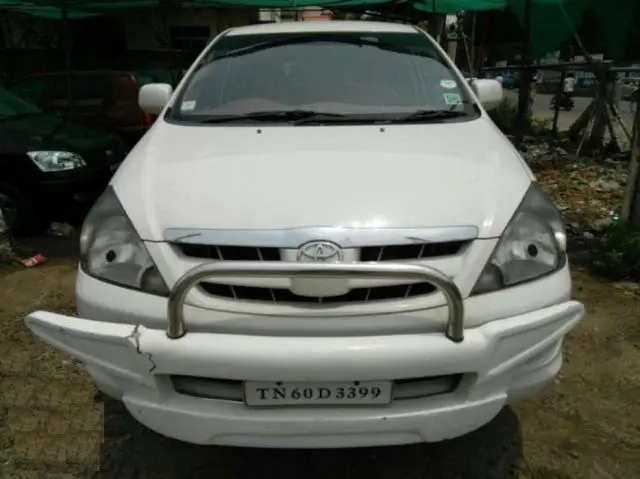 Toyota Innova 2.5 E 8 STR 2007