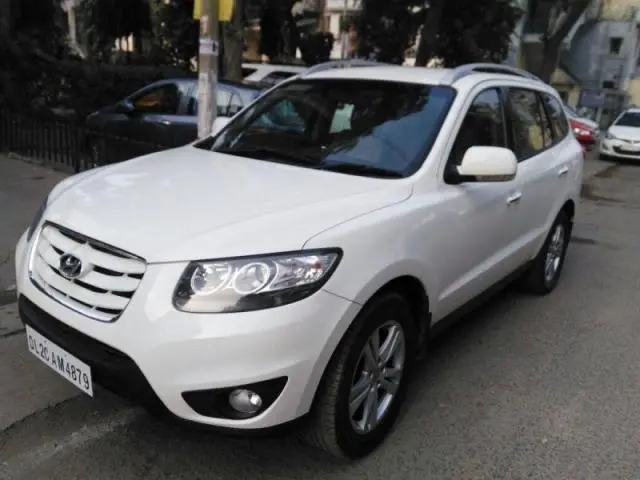 Hyundai Santa Fe 2WD MT 2011