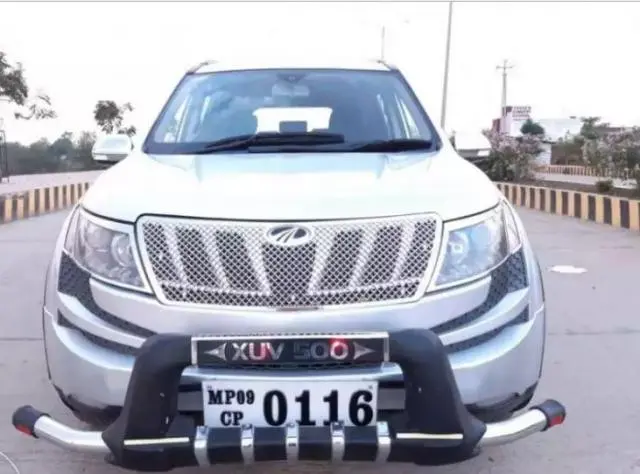 Mahindra XUV500 W8 2014