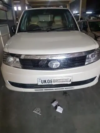 Tata Safari Storme 2.2 LX 4x2 2013