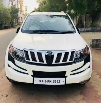 Mahindra XUV500 W8 2013