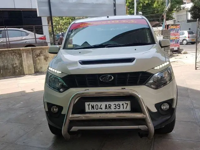 Mahindra NuvoSport N4 2016