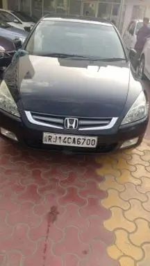 Honda Accord 2.4 VTI L MT 2005