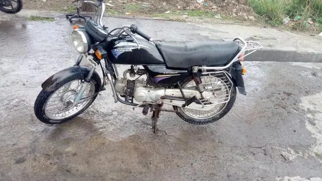 Hero CD Dawn 100cc 2010