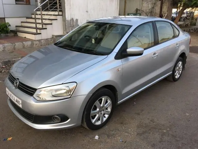 Volkswagen Vento 1.6L Highline 2017