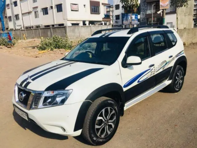 Nissan Terrano XL D PLUS 2015