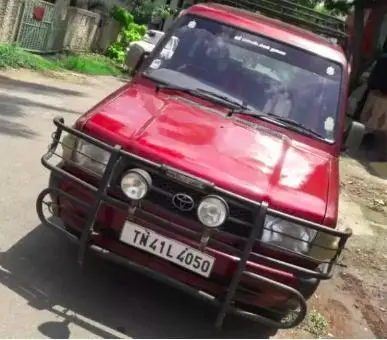 Toyota Qualis GS C1 2002